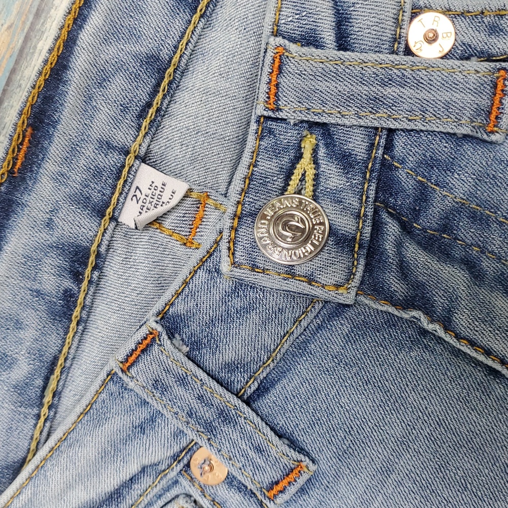 True Religion Light Wash Denim Shorts - Picture 6 of 11
